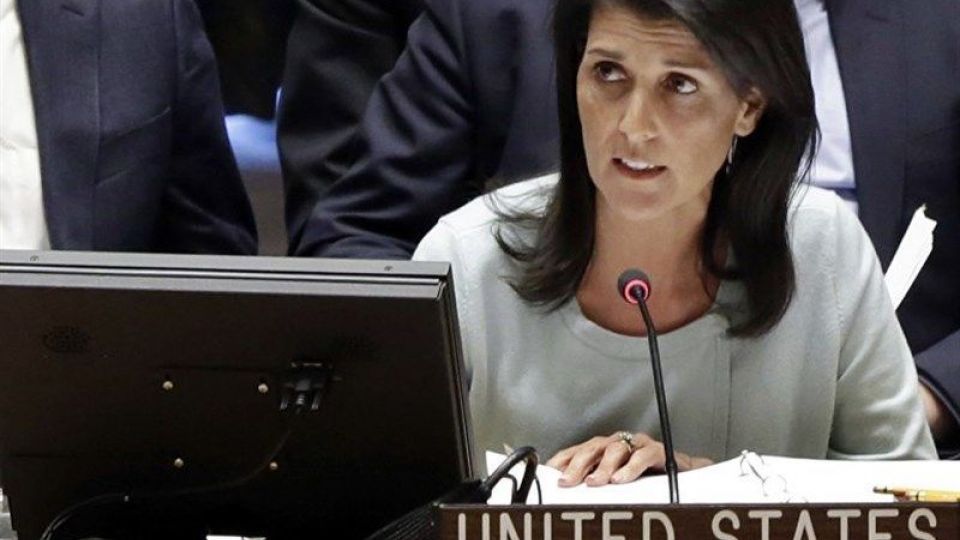 نیکیهیلی: اگر دنیا در برابر بشار اسد سکوت کند، خودمان حمله میکنیم نیکیهیلی: اگر دنیا در برابر بشار اسد سکوت کند، خودمان حمله میکنیم