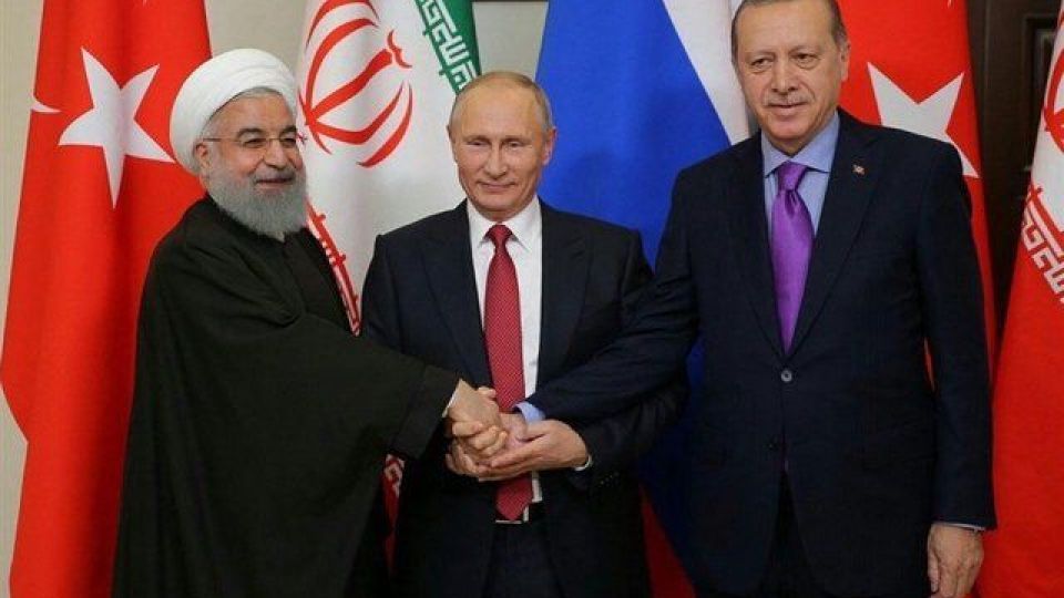 روحانی به آنکارا سفر میکند روحانی به آنکارا سفر میکند