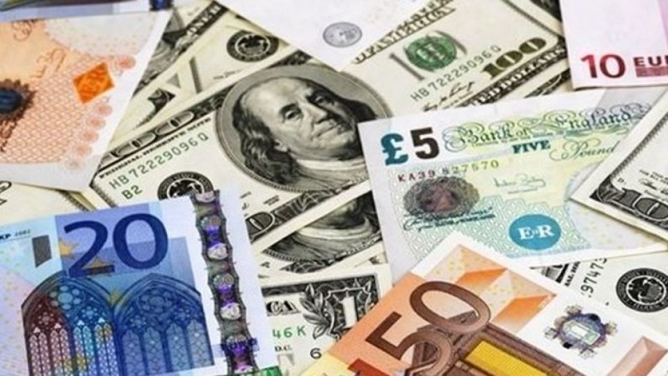 روایتی تازه از کنترل بحران ارزی سال ۷۴/ عبور از بحران با نسخه اقتصاددان وطنی روایتی تازه از کنترل بحران ارزی سال ۷۴/ عبور از بحران با نسخه اقتصاددان وطنی