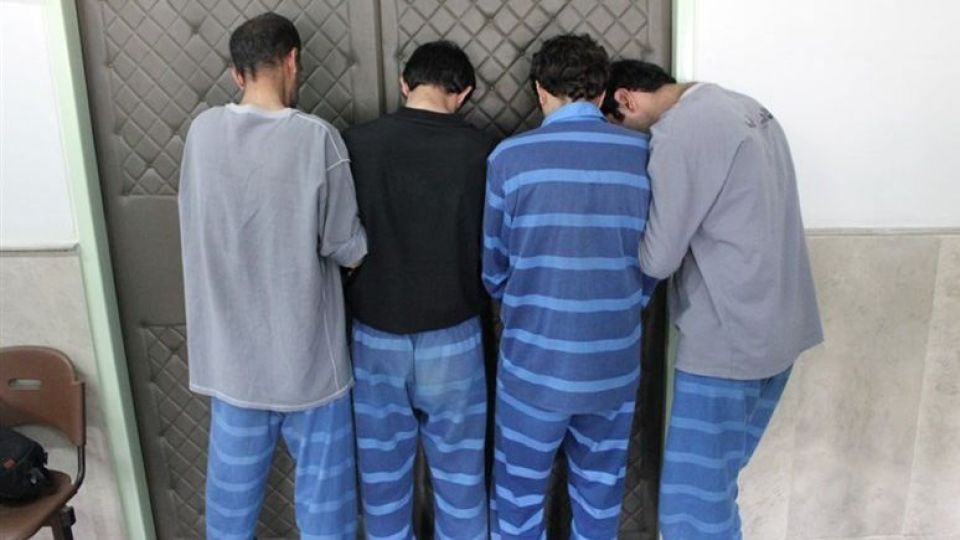 شرکت "ماهان خودرو" جعلی بود/ دستگیری ۴ نفر از اعضای اصلی شرکت شرکت "ماهان خودرو" جعلی بود/ دستگیری ۴ نفر از اعضای اصلی شرکت