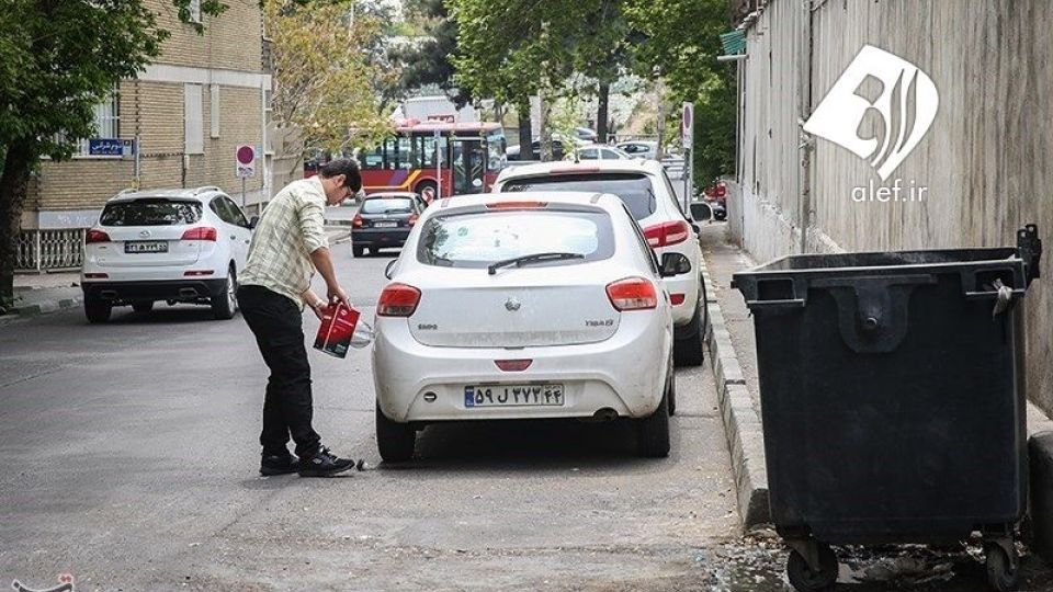 صف طولانی مقابل پمپ بنزین ها صف طولانی مقابل پمپ بنزین ها