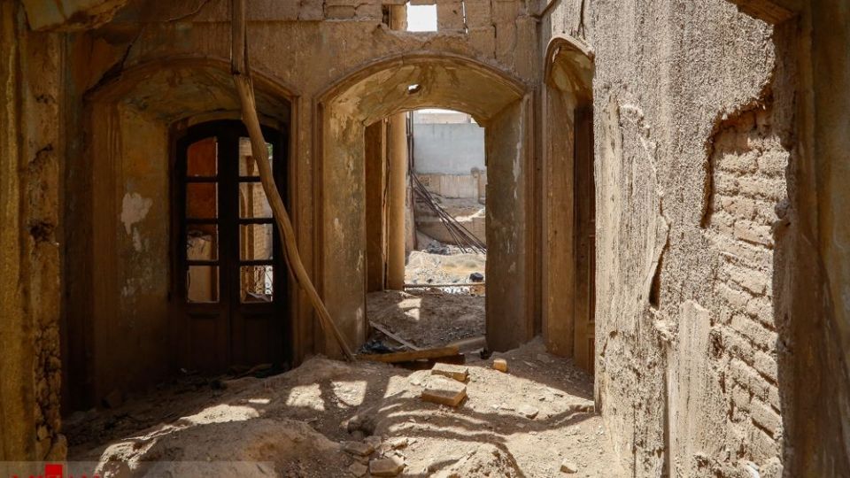 یادگار مخروبه قاجاریه در بازار تهران یادگار مخروبه قاجاریه در بازار تهران