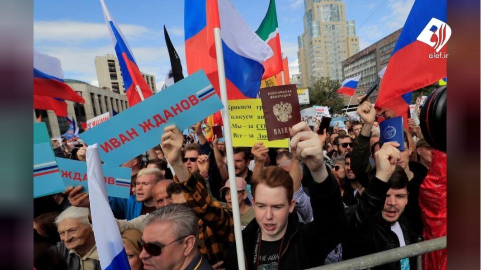 تظاهرات گسترده مخالفان پوتین در مسکو تظاهرات گسترده مخالفان پوتین در مسکو