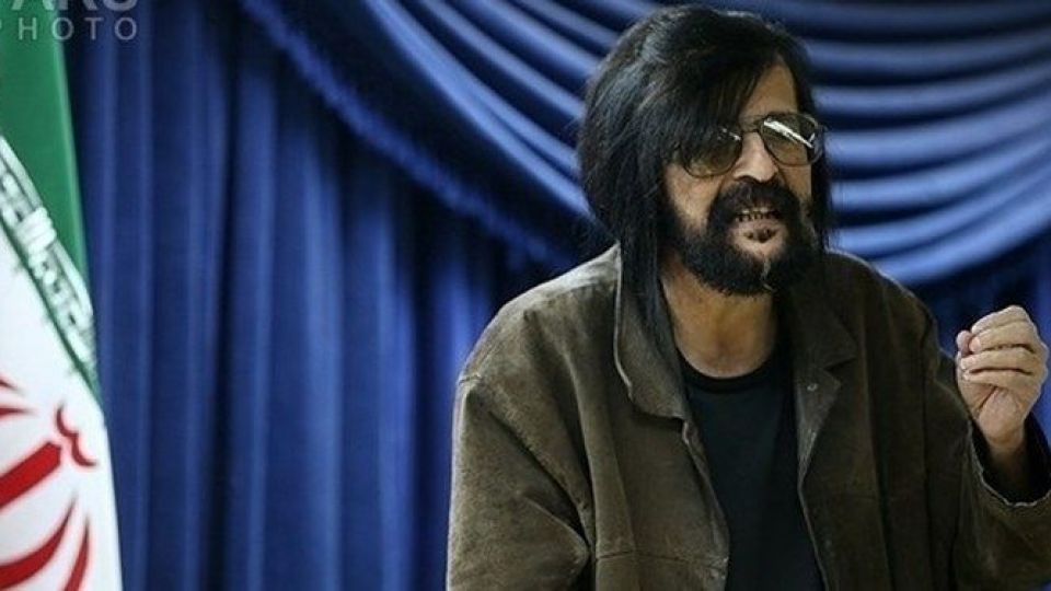 شعرخوانی زنده یاد «حسین آهی» در رادیو+ فیلم شعرخوانی زنده یاد «حسین آهی» در رادیو+ فیلم