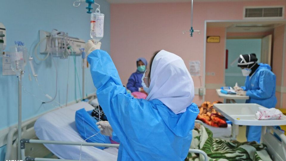 روز پرستار با پرستاران بخش کرونا روز پرستار با پرستاران بخش کرونا