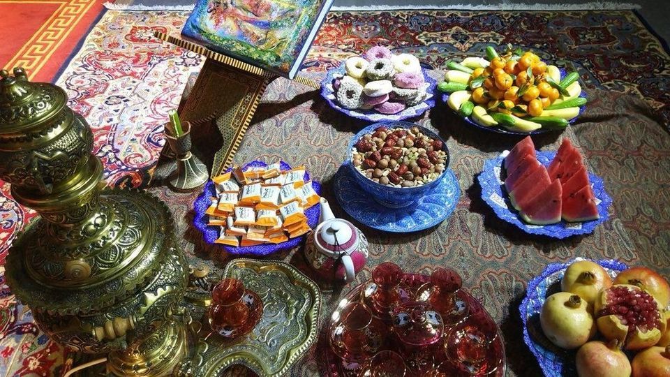 هزینه سفره شب یلدا چند تمام می‌شود؟