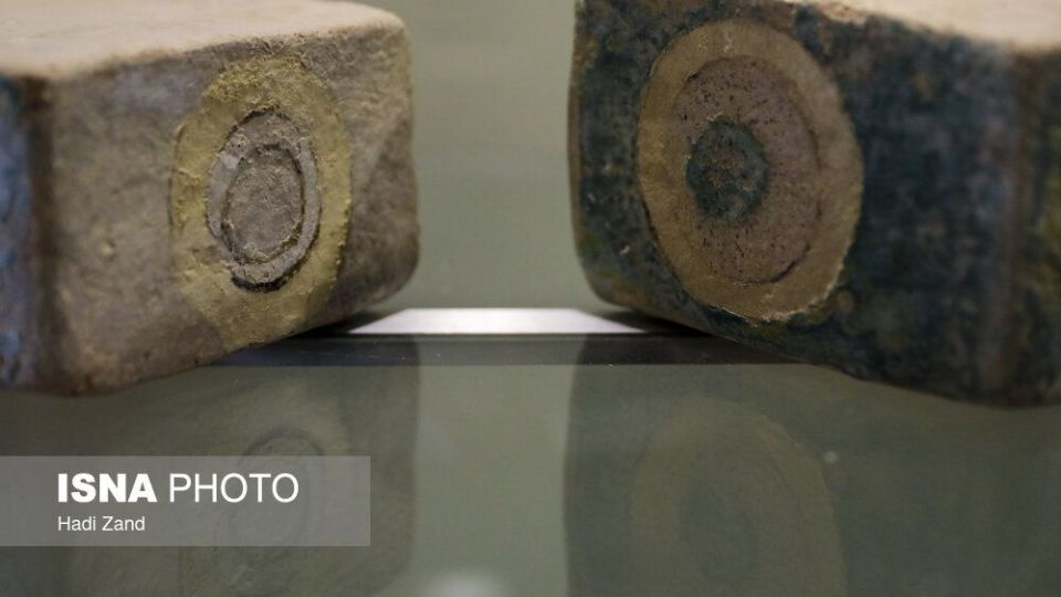 تحفههای از فرنگ برگشته تحفههای از فرنگ برگشته