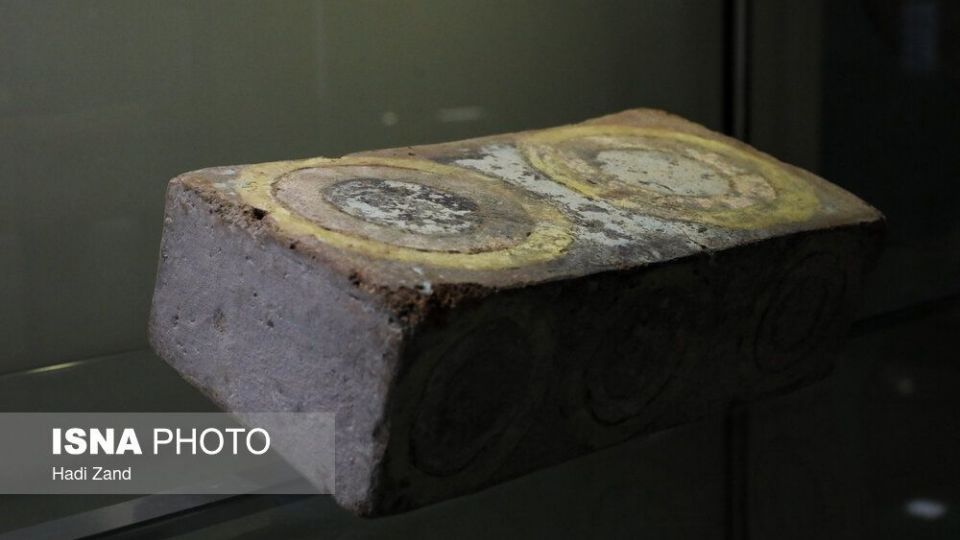 تحفههای از فرنگ برگشته تحفههای از فرنگ برگشته