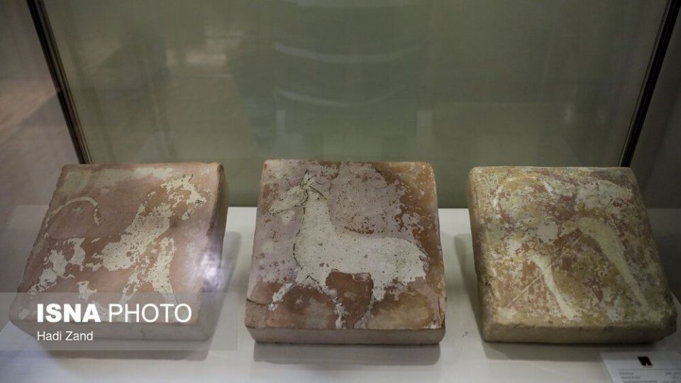 تحفههای از فرنگ برگشته تحفههای از فرنگ برگشته