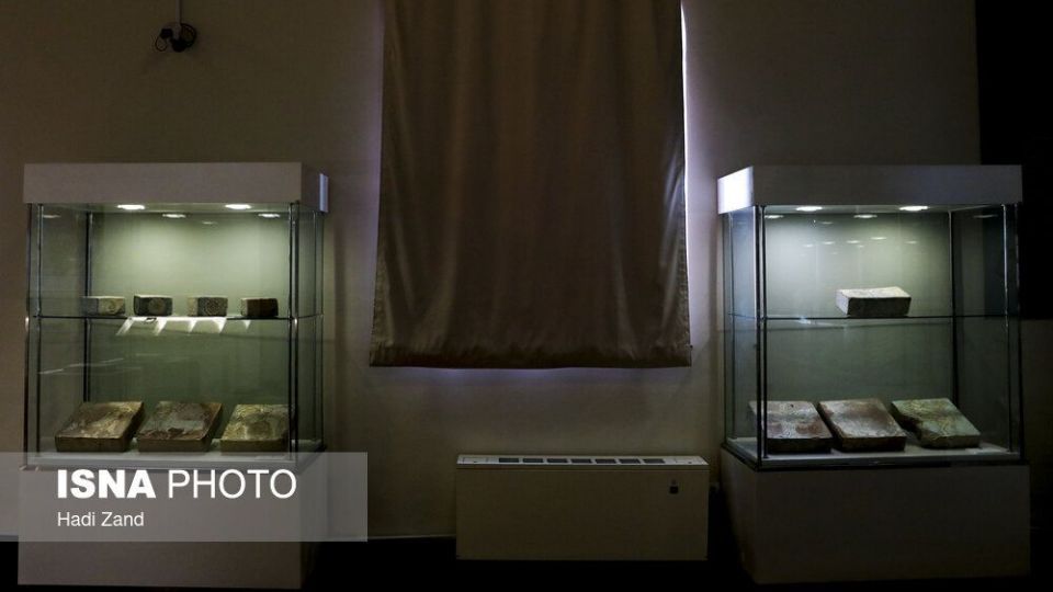 تحفههای از فرنگ برگشته تحفههای از فرنگ برگشته