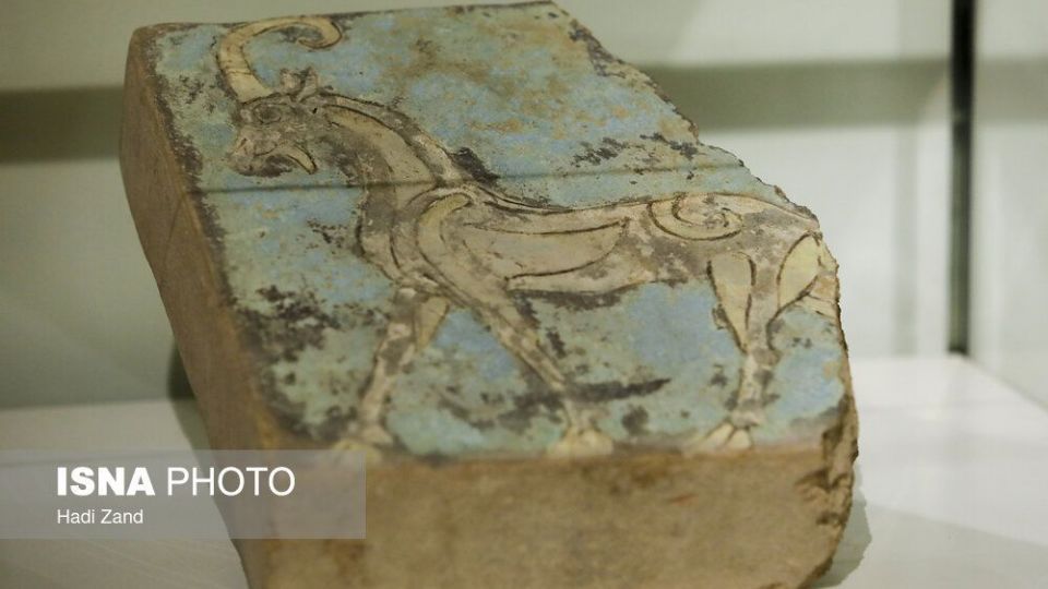 تحفههای از فرنگ برگشته تحفههای از فرنگ برگشته