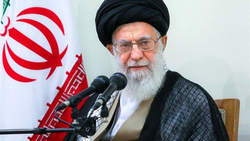 پیام تسلیت امام خامنه‌ای در پی درگذشت همسر محمدجواد ایروانی