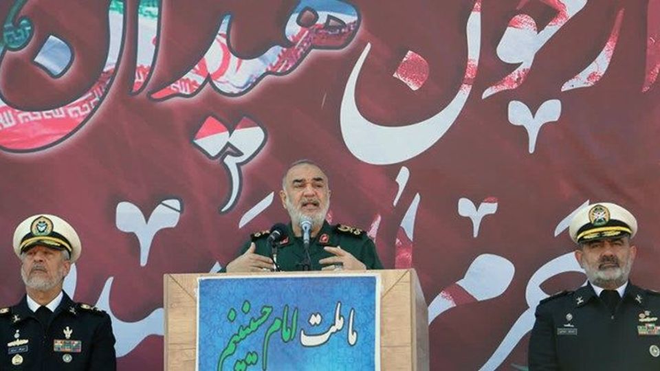 سرلشکر سلامی: آرزوی دشمنان را در این سرزمین دفن خواهیم کرد / «آرتین» نماد مظلومیت ملت ایران است