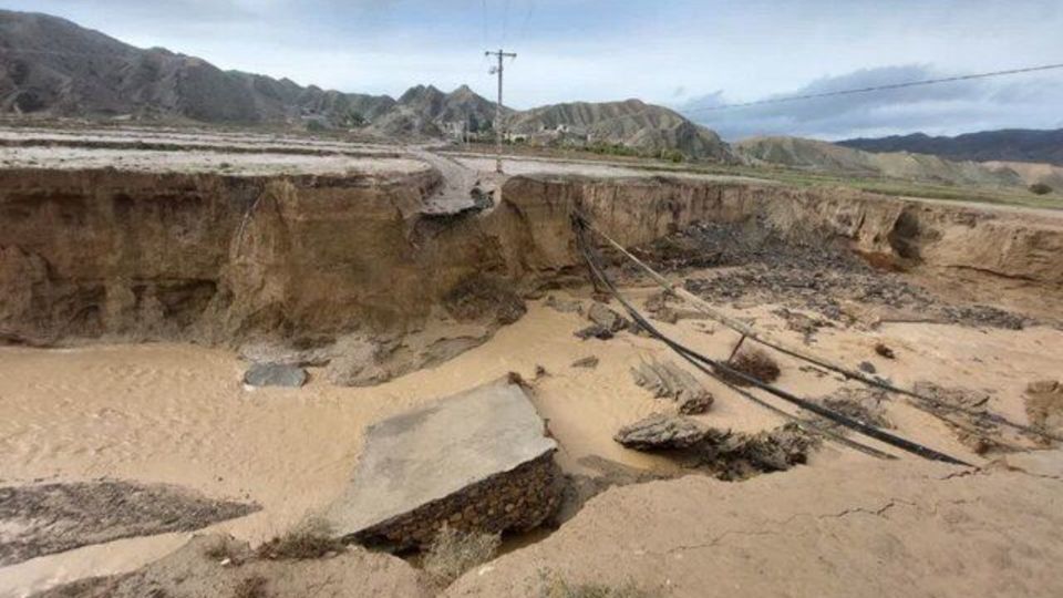 انسداد راه دسترسی بیش از 100 روستا درجنوب سیستان و بلوچستان