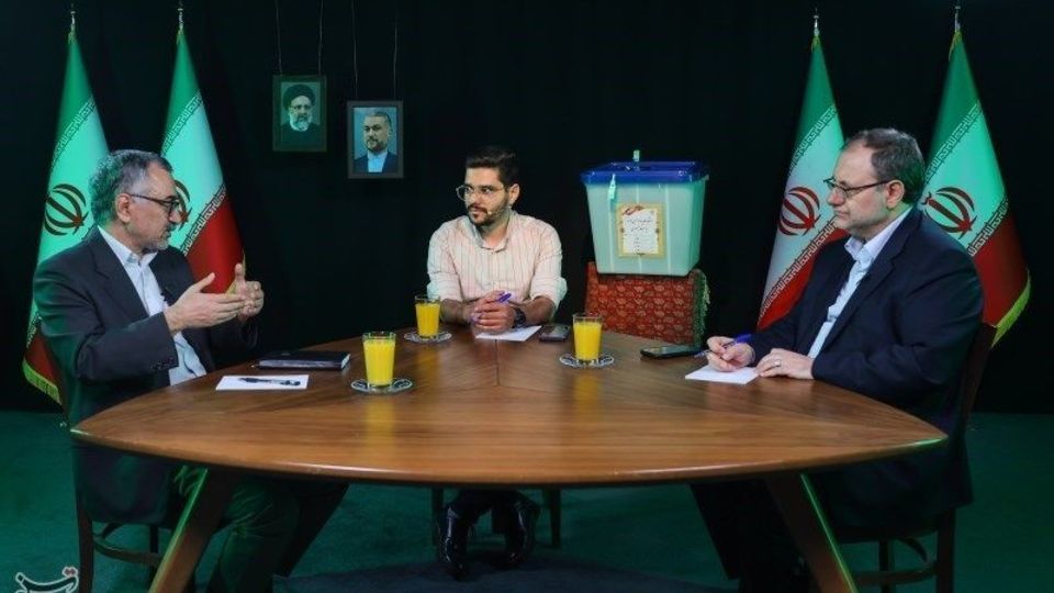 پزشکیان دولت سوم روحانی نیست؟/ مناظره انتخاباتی موسوی - لیلاز