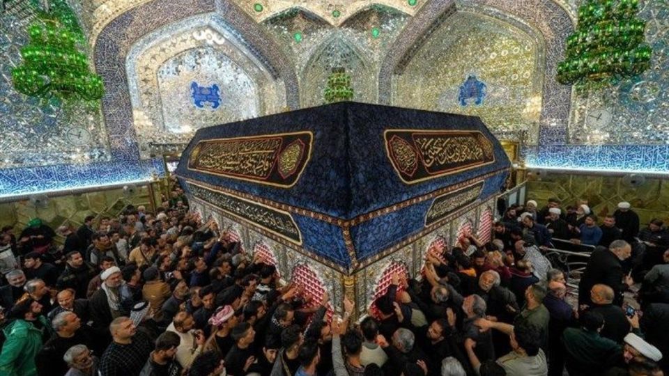 10 معجزه شگفت‌انگیز امیرالمؤمنین علی علیه‌السلام