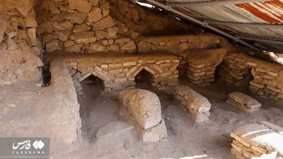 بازدید نماینده یونسکو از قلعه الموت بازدید نماینده یونسکو از قلعه الموت