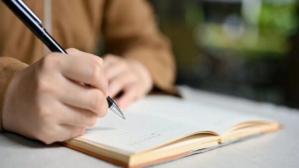 نوشتن مانند ازدواج کردن است! نوشتن مانند ازدواج کردن است!