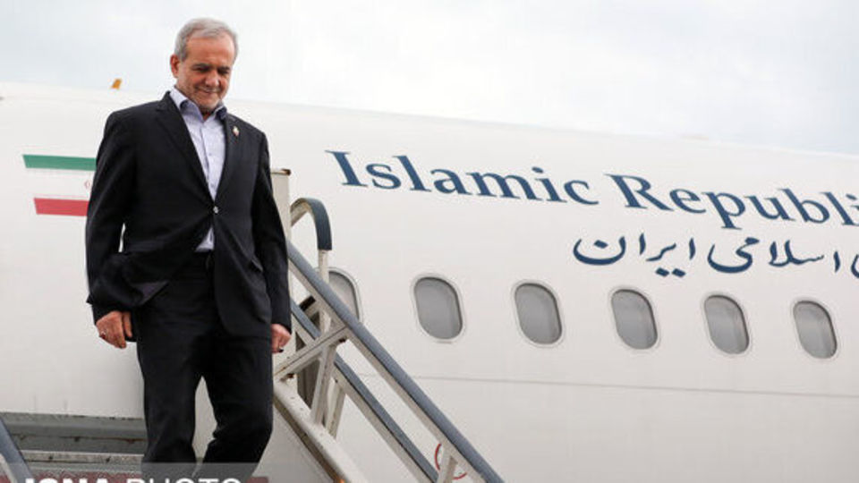 رئیسجمهور وارد اصفهان شد رئیسجمهور وارد اصفهان شد