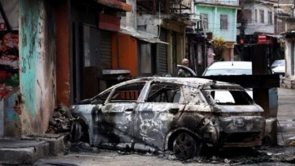 «ریودوژانیرو» به منطقه جنگی تبدیل شد؛ یورش پلیس به مقر تبهکاران «ریودوژانیرو» به منطقه جنگی تبدیل شد؛ یورش پلیس به مقر تبهکاران