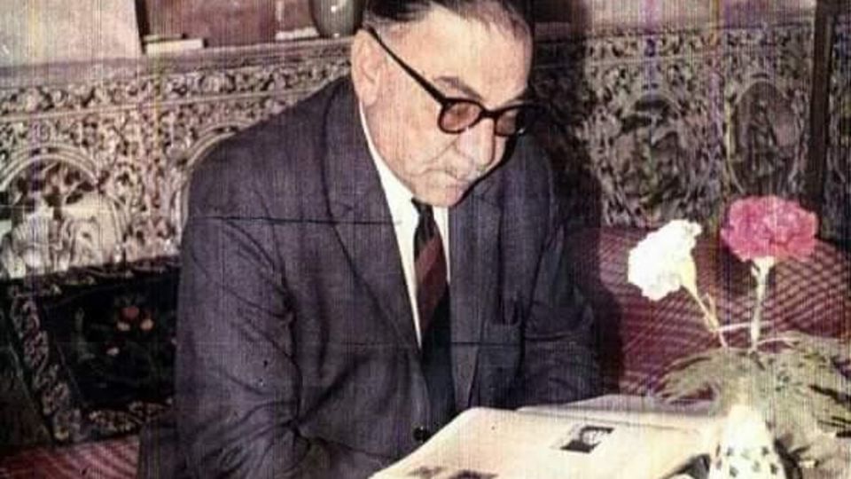 خالق «گلها» چرا کناره گرفت؟ خالق «گلها» چرا کناره گرفت؟