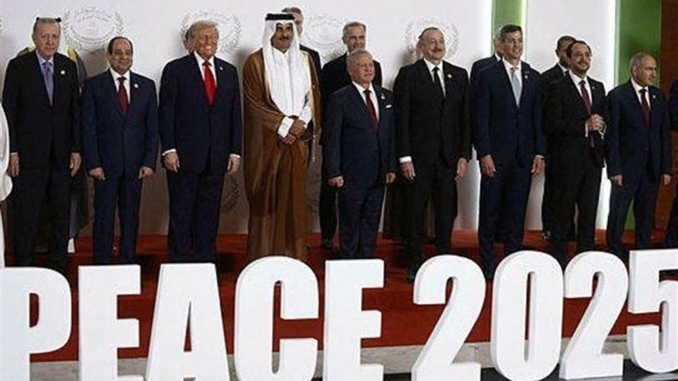 فرجام عکسهای یادگاری در شرم الشیخ فرجام عکسهای یادگاری در شرم الشیخ