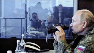 پوتین با پوشیدن یونیفرم نظامی به مرز اوکراین رفت پوتین با پوشیدن یونیفرم نظامی به مرز اوکراین رفت