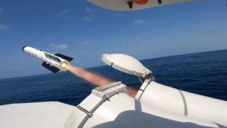 موشکی که از دل تاریخ ایران شلیک می شود !