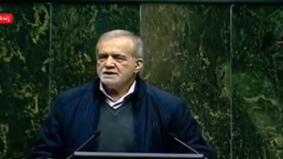 پزشکیان: میگویند حقوق را زیاد کنید؛ یکی به من بگوید از کجا پول بیاورم؟ پزشکیان: میگویند حقوق را زیاد کنید؛ یکی به من بگوید از کجا پول بیاورم؟