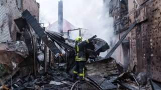 خسارات حملات موشکی و پهپادی روسیه به کییف خسارات حملات موشکی و پهپادی روسیه به کییف