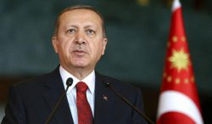 اردوغان: اگر آمریکا شریک راهبردی ترکیه است گولن را تحویل دهد