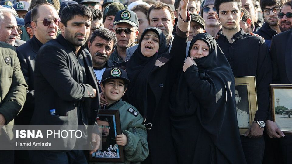 تشییع پیکر جانباختگان حادثه سقوط هواپیمای بوئینگ ۷۰۷