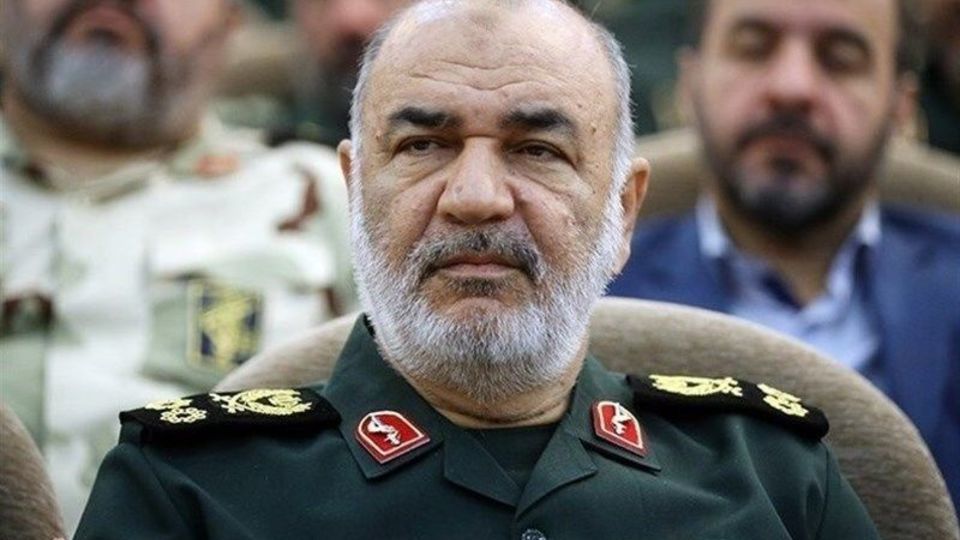سرلشکر سلامی: دشمن اگر بماند هزینه می‌دهد و اگر برود فرار کرده است/دشمن در حصر اقتصادی ملت ایران متوقف شده