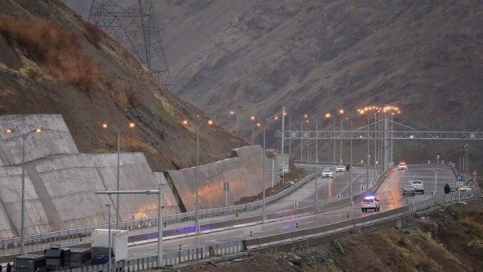 بازگشایی آزادراه تهران_ شمال بعد از ۱۸ روز انسداد