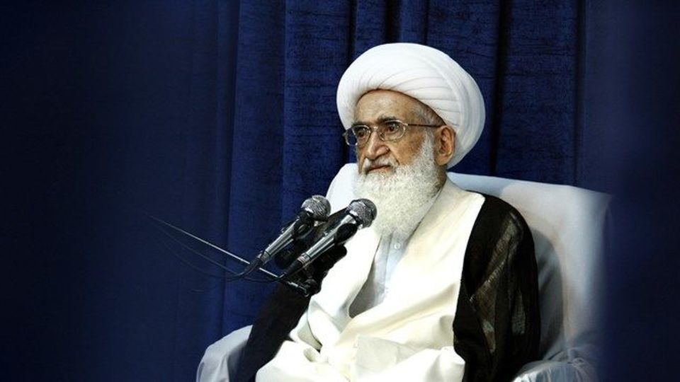 آیت الله نوری همدانی: انقلاب اسلامی کهنه‌شدنی نیست/ این نظام تا ظهور امام عصر(عج) خواهد ماند