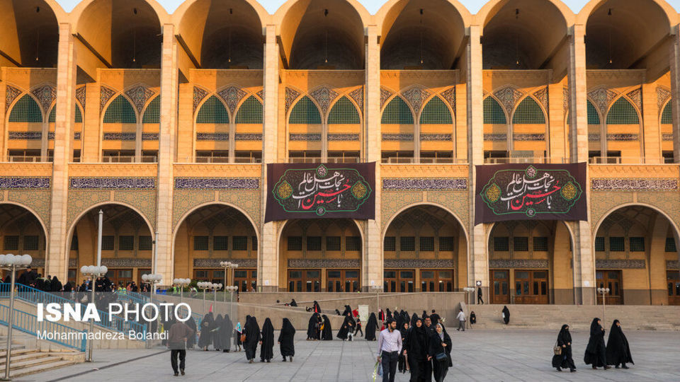 آیین بدرقه خادمان و زائران راهپیمایی اربعین