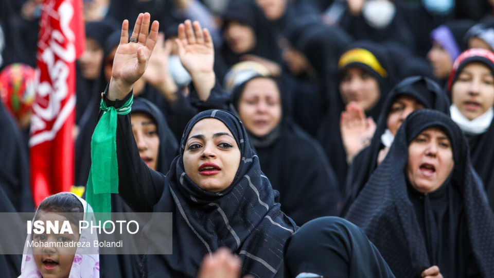 آیین بدرقه خادمان و زائران راهپیمایی اربعین