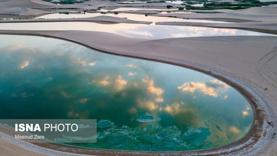 جاذبهای غیر طبیعی در دل کویر جاذبهای غیر طبیعی در دل کویر