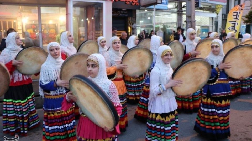  استقبال از نوروز با کارناوال شادپیمایی در کلاچای رودسر 