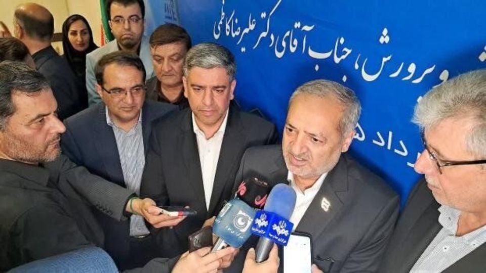 وزیر آموزشوپرورش: سال تحصیلی جدید را حضوری و با کمترین چالش آغاز میکنیم وزیر آموزشوپرورش: سال تحصیلی جدید را حضوری و با کمترین چالش آغاز میکنیم