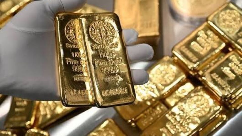 قیمت طلا بالا تر می رود؟/ طلا بخرم یا نه قیمت طلا بالا تر می رود؟/ طلا بخرم یا نه