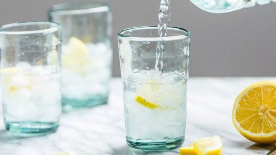 آب این چشمهها را هرگز نخورید آب این چشمهها را هرگز نخورید