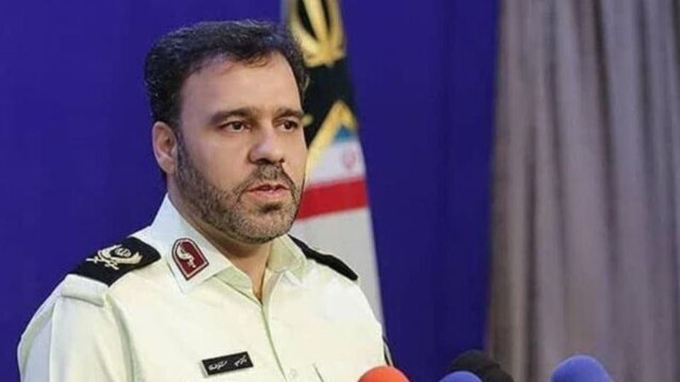 انهدام باند قاچاقچیان سلاح / هلاکت یک شرور مسلح و دستگیری ۳ نفر از اشرار انهدام باند قاچاقچیان سلاح / هلاکت یک شرور مسلح و دستگیری ۳ نفر از اشرار