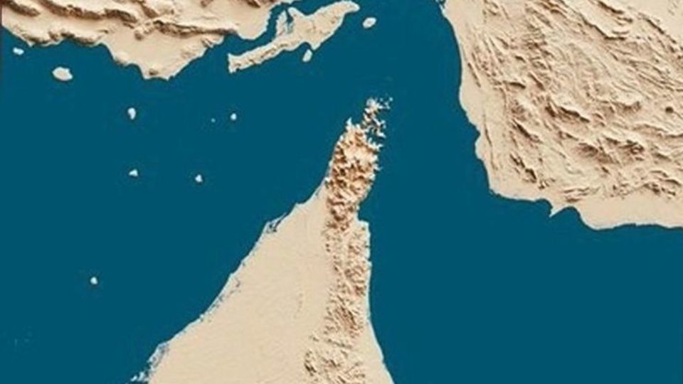 نیروی دریایی سپاه: تنگه هرمز بسته است نیروی دریایی سپاه: تنگه هرمز بسته است