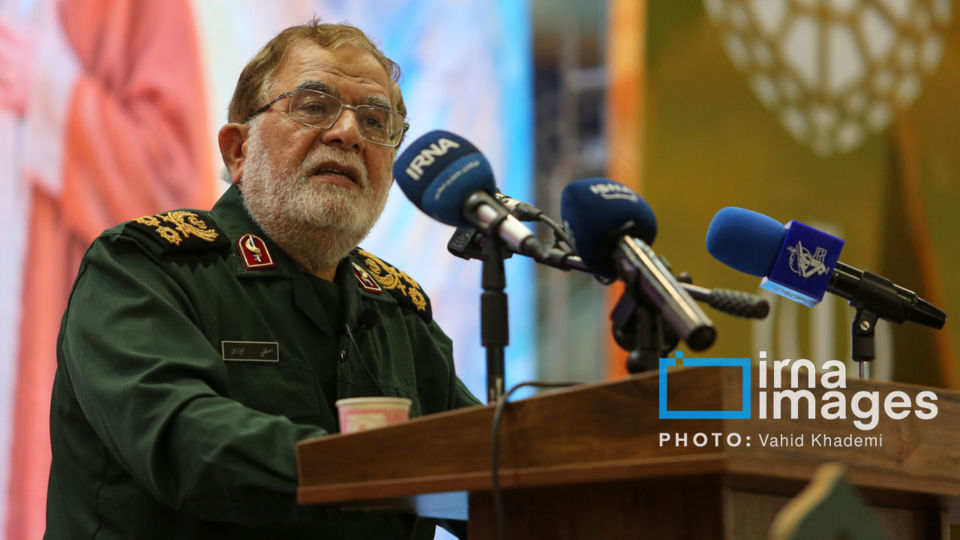 سرلشکر ایزدی: کنترل عملیاتی تنگه هرمز در اختیار نیروهای مسلح ایران است سرلشکر ایزدی: کنترل عملیاتی تنگه هرمز در اختیار نیروهای مسلح ایران است