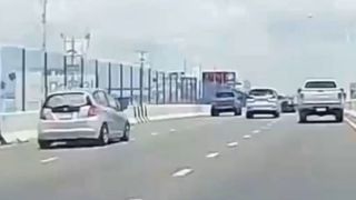پرتاب شدن یک خودرو پس از تصادف