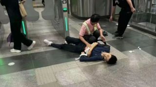 فردی با چاقو سه نفر را در متروی شانگهای زخمی کرد