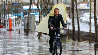 رگبار و رعدوبرق و وزش باد شدید در ۱۳ استان