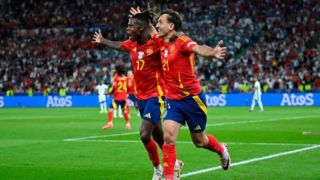 قهرمانی چهارم اسپانیا در جام ملت‌های اروپا/ جام به انگلیس بازنگشت!