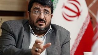 ایزدی: نباید در فریب «تله جنگ» گرفتار شد